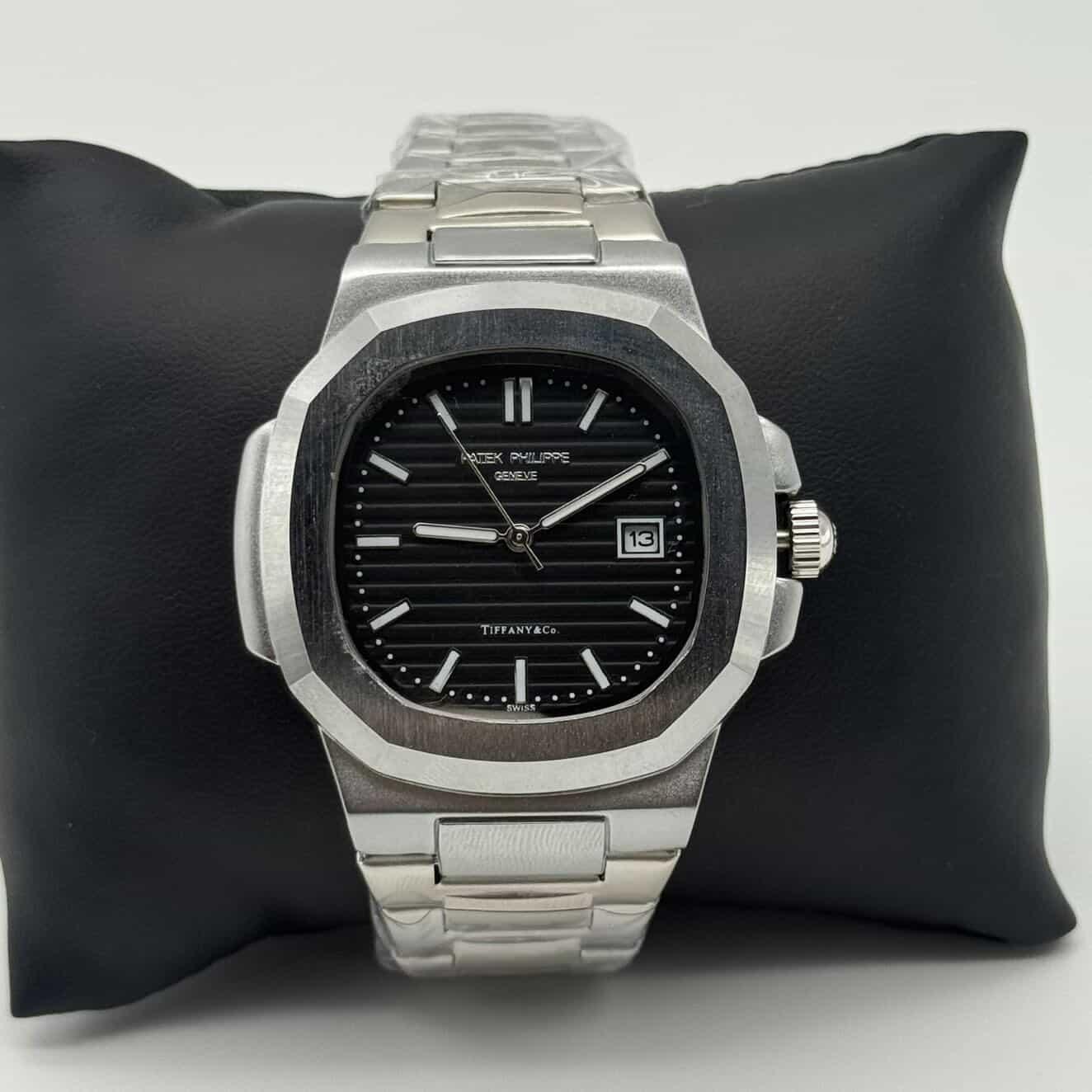 Patek Philippe Nautilus Black